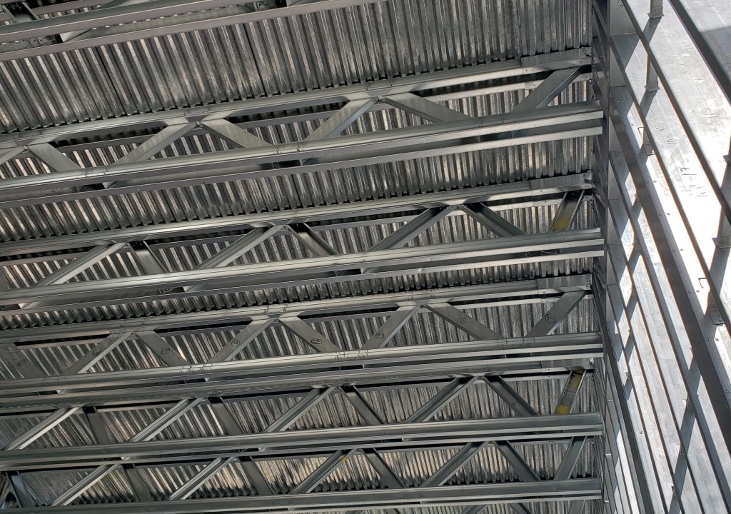 Barndominium ceiling trusses in Arkansas